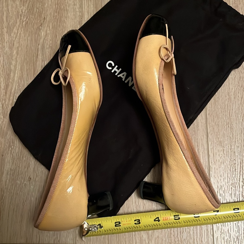 Vintage Chanel shoes size 38 1/2 - Picture 5 of 6
